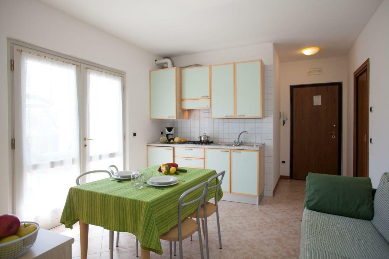Residence Villa Aranci Limone sul Garda Exterior foto